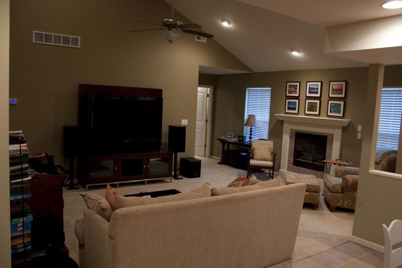 Master bedroom with tray ceiling